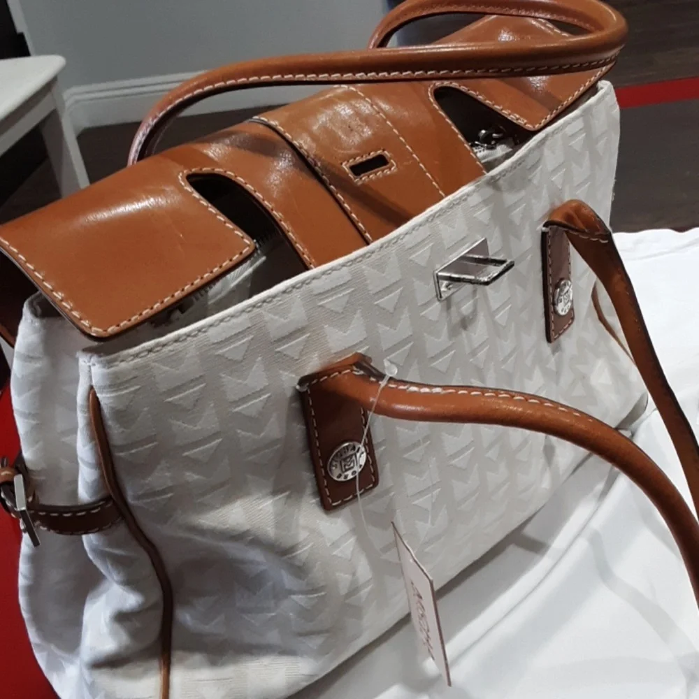 Michael Kors stylish michael